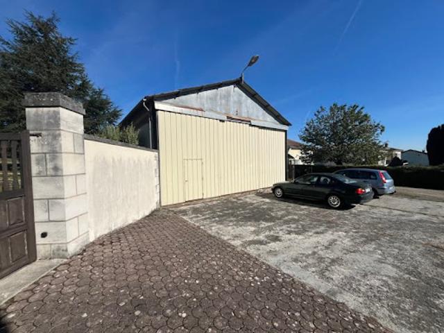 Vente Maison 8 pièces 171.6 m2 Confolens