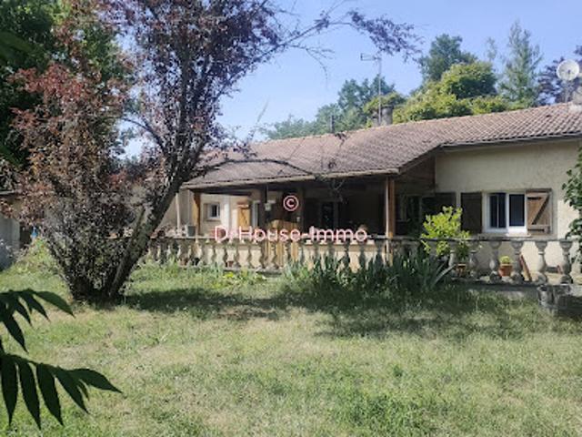 Vente Maison 8 pièces 172 m2 Cavignac
