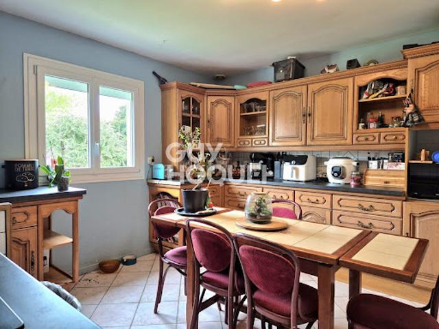 Vente Maison 8 pièces 172 m2 Villereau