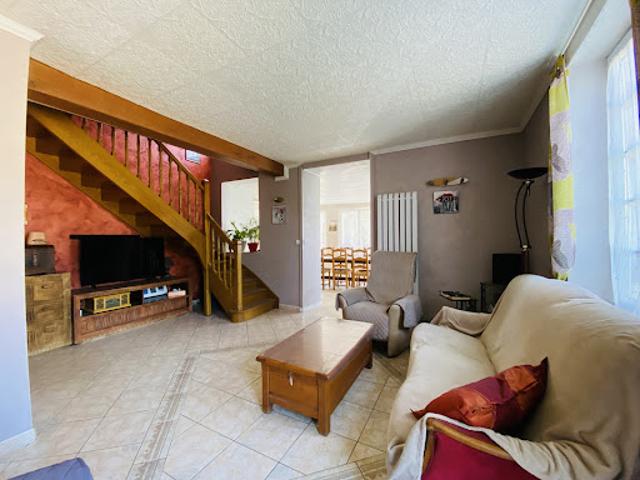 Vente Maison 8 pièces 172 m2 Vinneuf