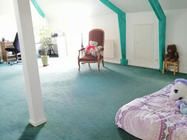 Vente Maison 8 pièces 185 m2 Crepy en valois