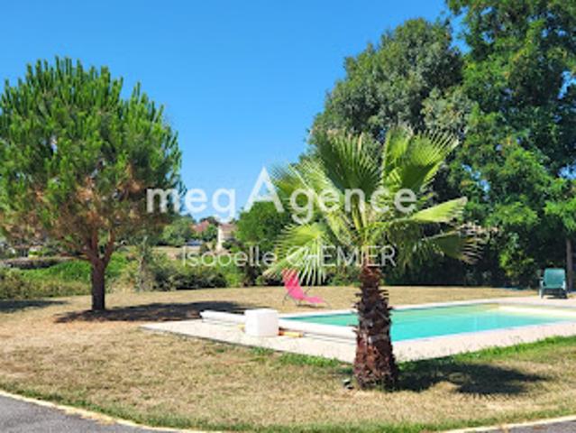 Vente Maison 8 pièces 185 m2 Creysse