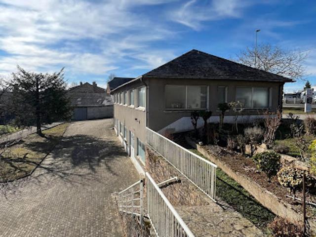 Vente Maison 8 pièces 185 m2 Luc la Primaube