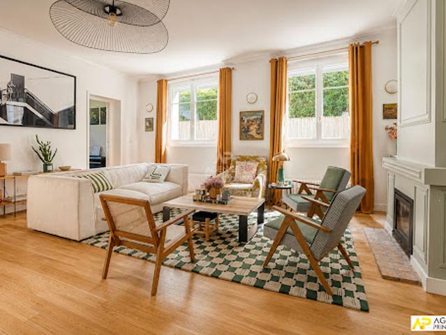 Vente Maison 8 pièces 185 m2 La Celle Saint Cloud