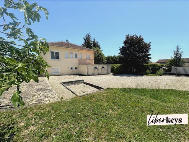 Vente Maison 8 pièces 186 m2 Charly