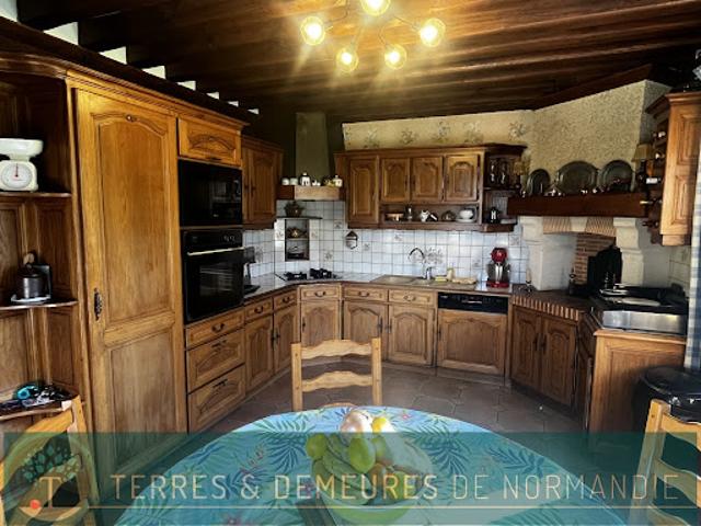 Vente Maison 8 pièces 186 m2 Bonneville la Louvet