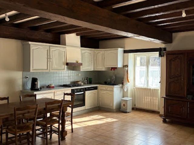 Vente Maison 8 pièces 186 m2 Saint Nazaire le Désert