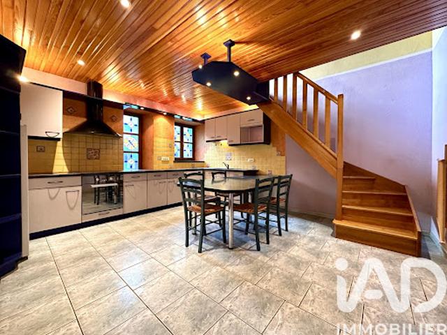 Vente Maison 8 pièces 186 m2 Saint Quirin