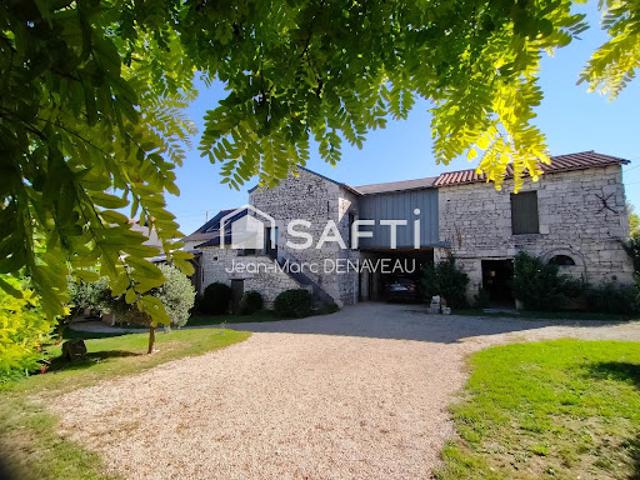 Vente Maison 8 pièces 188 m2 Lémeré