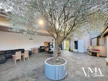 Vente Maison 8 pièces 188 m2 Saint Bernard