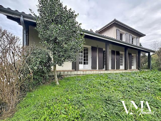 Vente Maison 8 pièces 188 m2 Sainte Foy l'Argentière