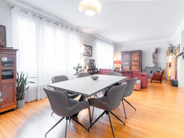 Vente Maison 8 pièces 188 m2 Versailles