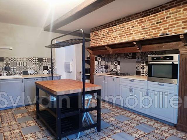 Vente Maison 8 pièces 189 m2 Aumale