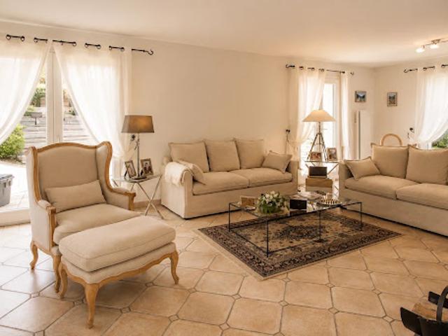 Vente Maison 8 pièces 189.72 m2 Neuvecelle