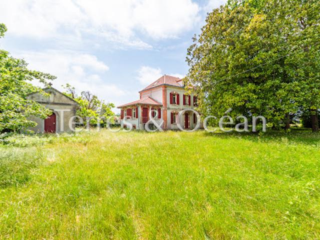 Vente Maison 8 pièces 180 m2 Messanges