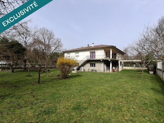 Vente Maison 8 pièces 180 m2 Montesquieu