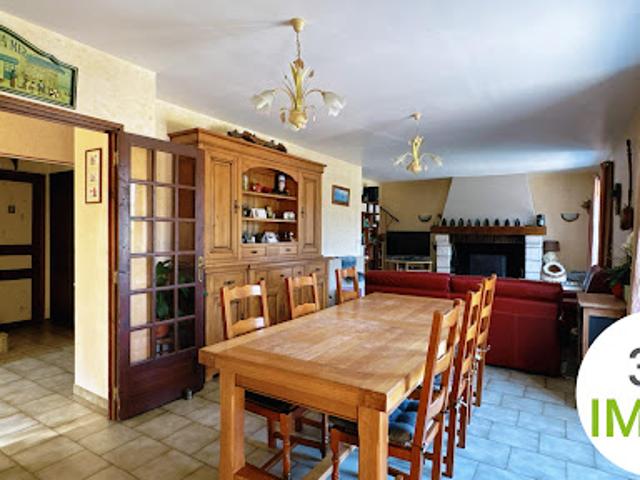 Vente Maison 8 pièces 180 m2 Auvillars