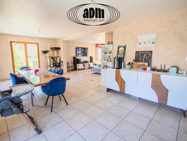 Vente Maison 8 pièces 180 m2 Bailly Romainvilliers