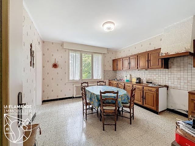 Vente Maison 8 pièces 180 m2 Cassel
