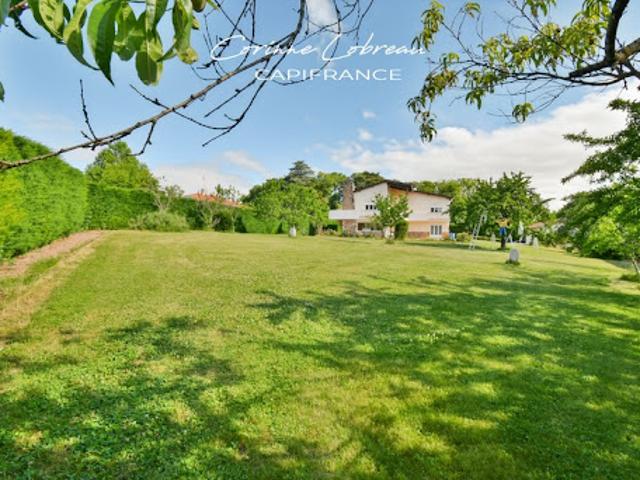 Vente Maison 8 pièces 180 m2 Charnay lès Mâcon