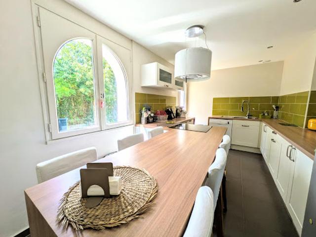 Vente Maison 8 pièces 180 m2 Château Thébaud