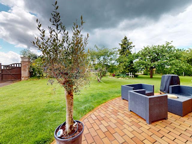 Vente Maison 8 pièces 180 m2 Claville