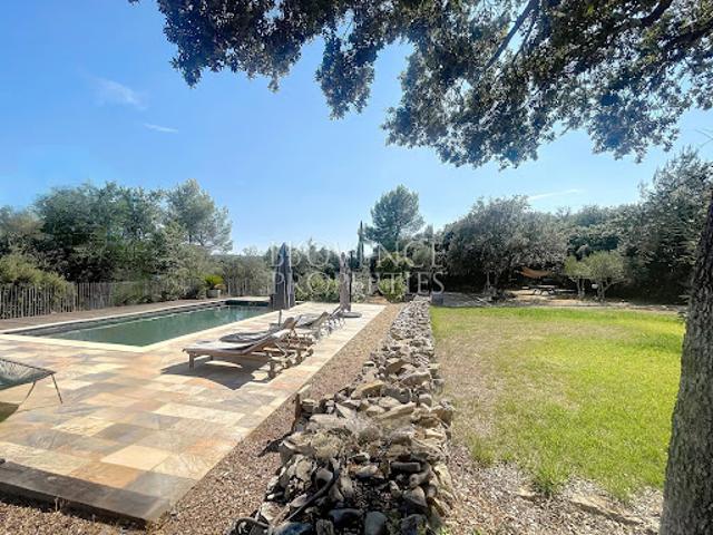 Vente Maison 8 pièces 180 m2 Correns