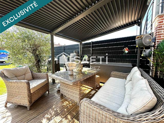 Vente Maison 8 pièces 180 m2 Coudekerque Branche