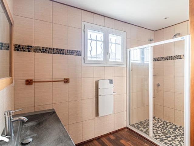 Vente Maison 8 pièces 180 m2 Saint Médard en Jalles