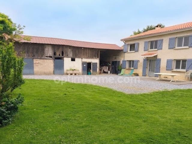 Vente Maison 8 pièces 180 m2 Saint Aunix Lengros