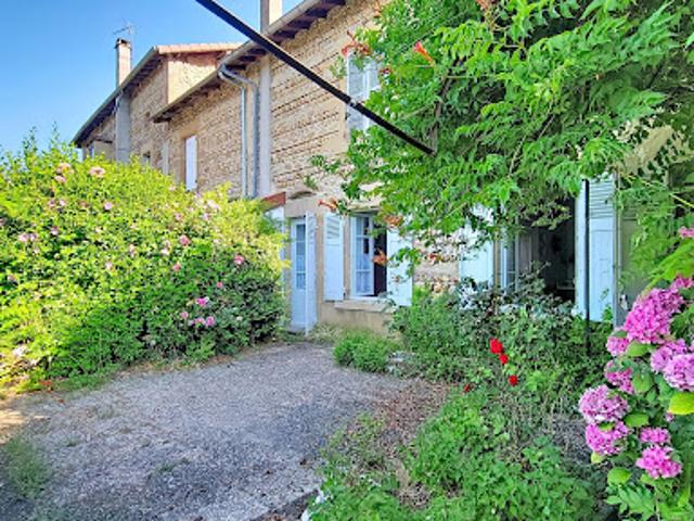 Vente Maison 8 pièces 180 m2 Saint Jean de Bournay