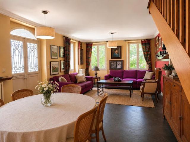 Vente Maison 8 pièces 180 m2 Sevres