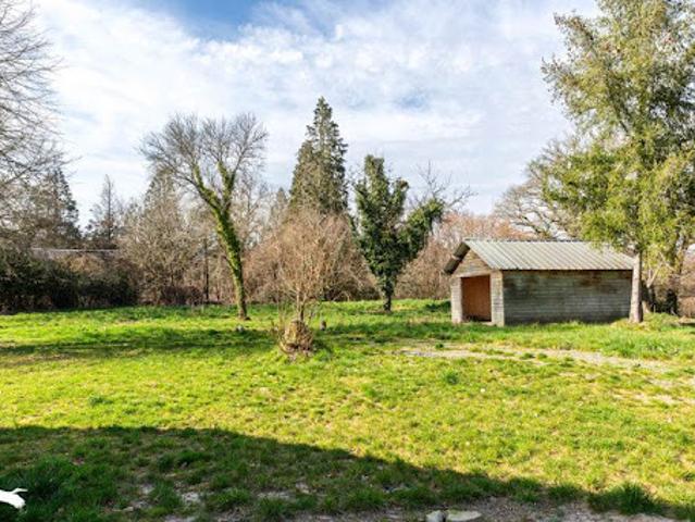 Vente Maison 8 pièces 180 m2 Soudaine Lavinadière