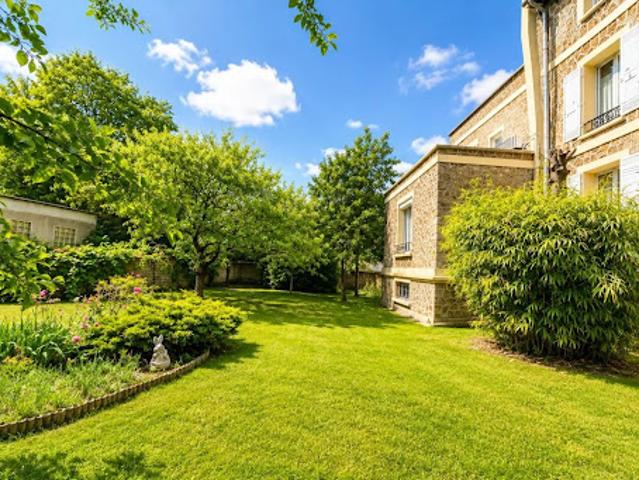 Vente Maison 8 pièces 180.1 m2 Saint maur des fosses