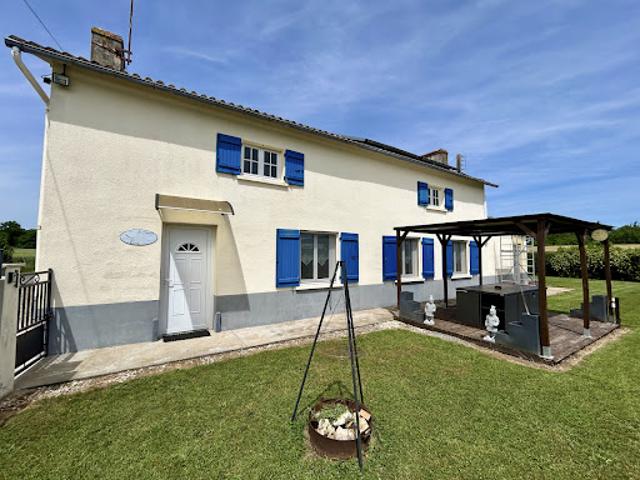 Vente Maison 8 pièces 180.94 m2 Charroux