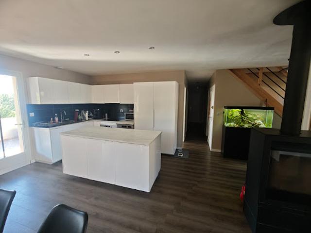 Vente Maison 8 pièces 181 m2 Damparis
