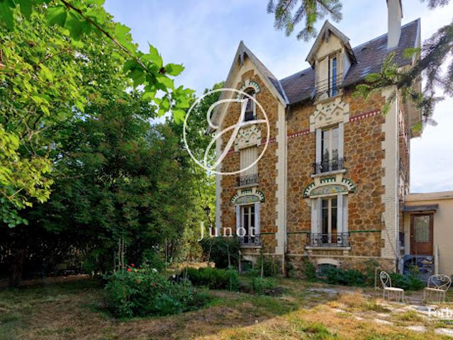 Vente Maison 8 pièces 181 m2 Rueil Malmaison