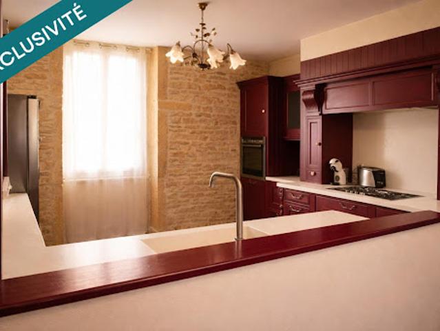 Vente Maison 8 pièces 181 m2 Salornay sur Guye