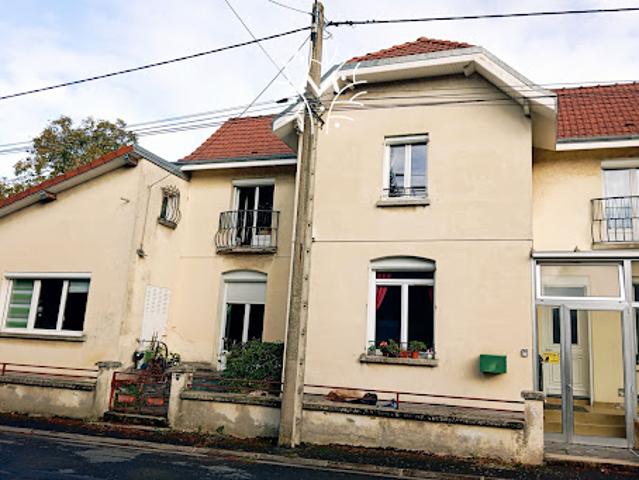 Vente Maison 8 pièces 183 m2 Attigny