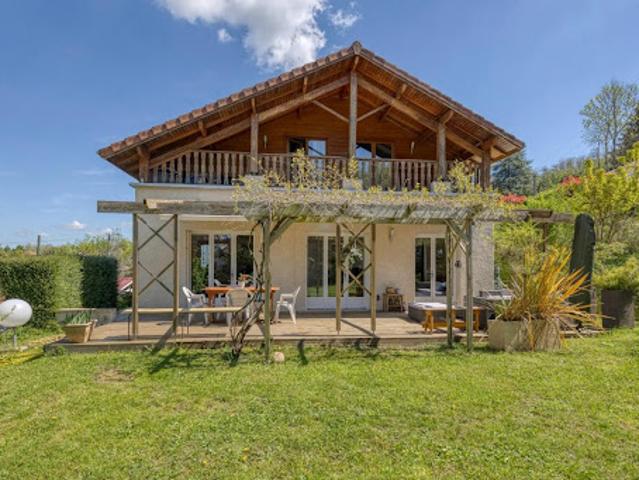 Vente Maison 8 pièces 183 m2 Saint Siméon de Bressieux