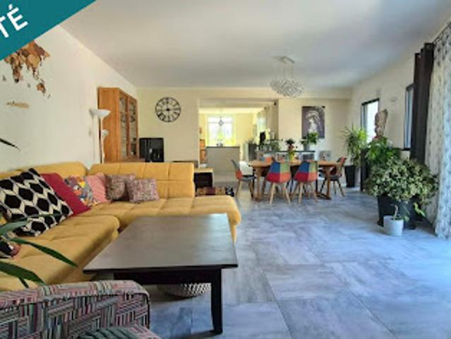 Vente Maison 8 pièces 205 m2 Viel Arcy