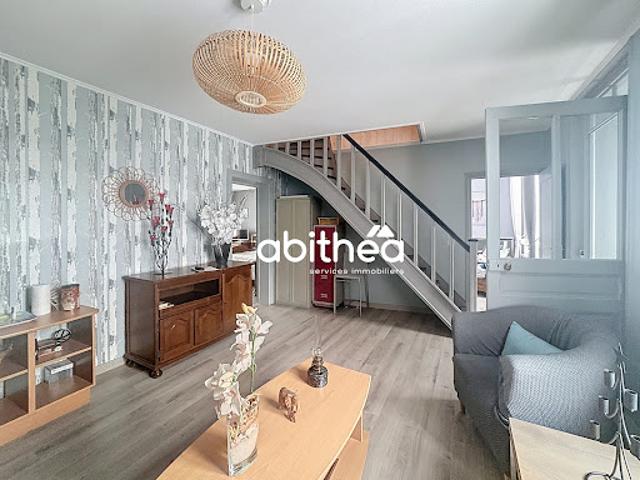 Vente Maison 8 pièces 183.12 m2 Henin beaumont