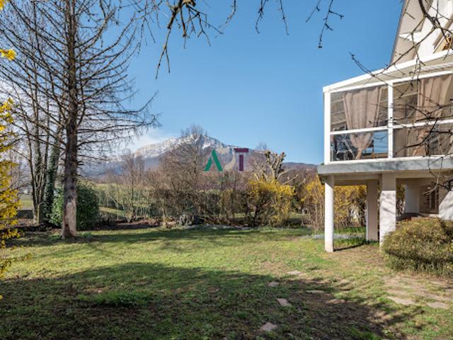 Vente Maison 8 pièces 194.7 m2 Grenoble