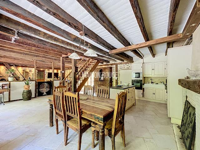 Vente Maison 8 pièces 194.95 m2 Mont Dol