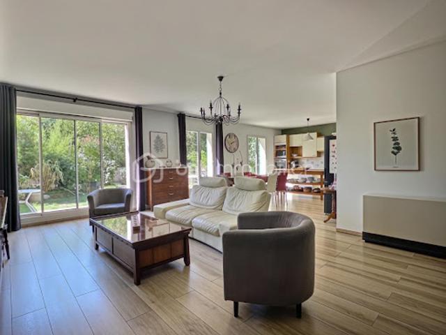 Vente Maison 8 pièces 195 m2 Carrieres sur seine