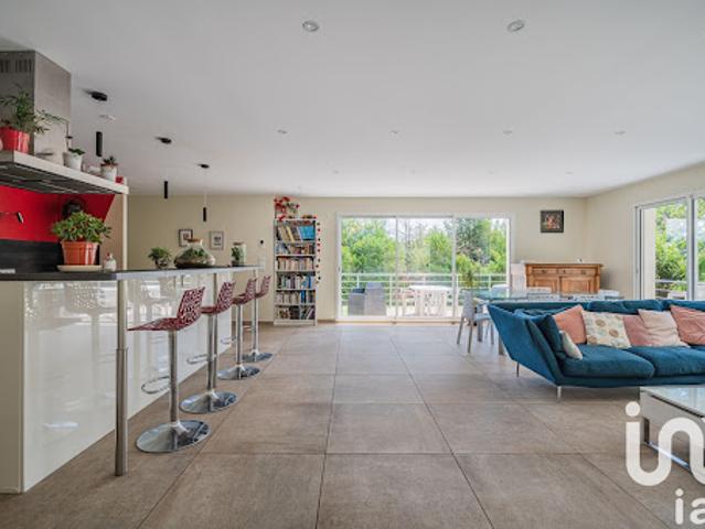 Vente Maison 8 pièces 195 m2 Claix