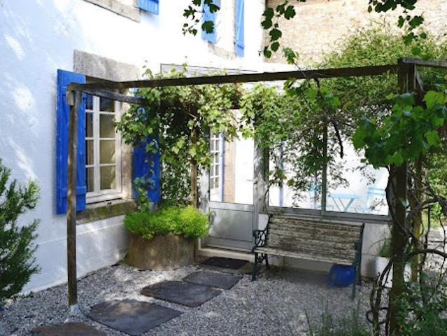 Vente Maison 8 pièces 195 m2 Locmalo