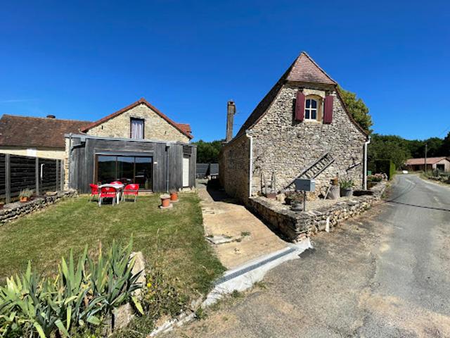 Vente Maison 8 pièces 196 m2 Montignac