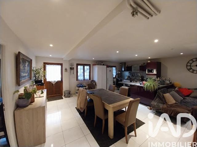 Vente Maison 8 pièces 196 m2 Athis Mons