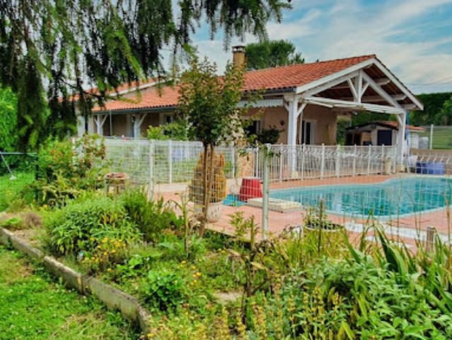 Vente Maison 8 pièces 196 m2 Auterive